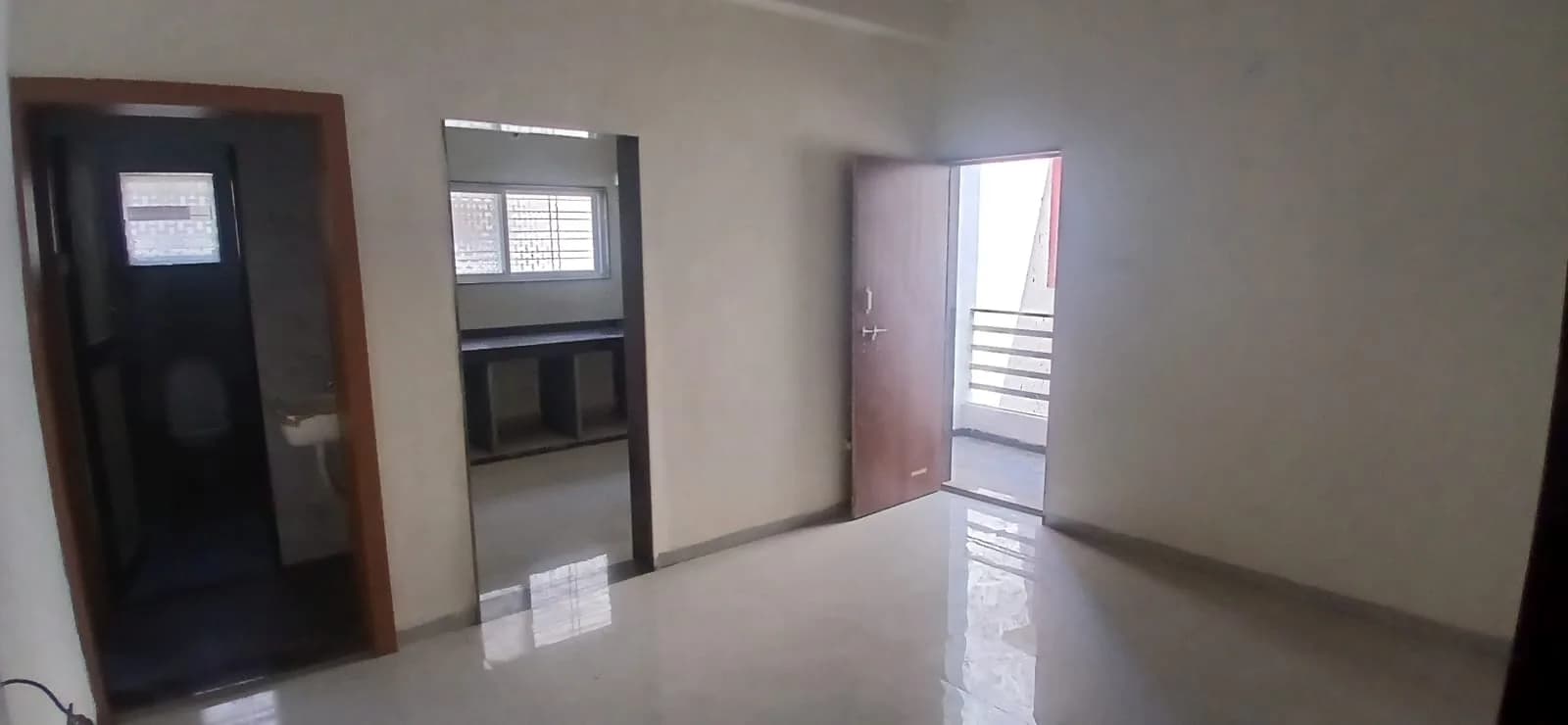 2 BHK FLAT - Ready Possession. — photo 1